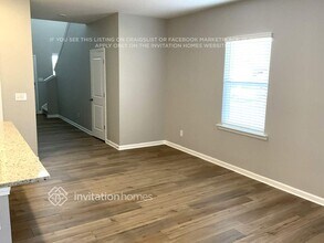 520 Almere Dr in Hampton, GA - Building Photo - Building Photo