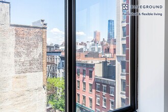 250 W 19th St in New York, NY - Building Photo - Building Photo