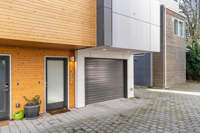 1517 NW 64th St in Seattle, WA - Building Photo - Building Photo