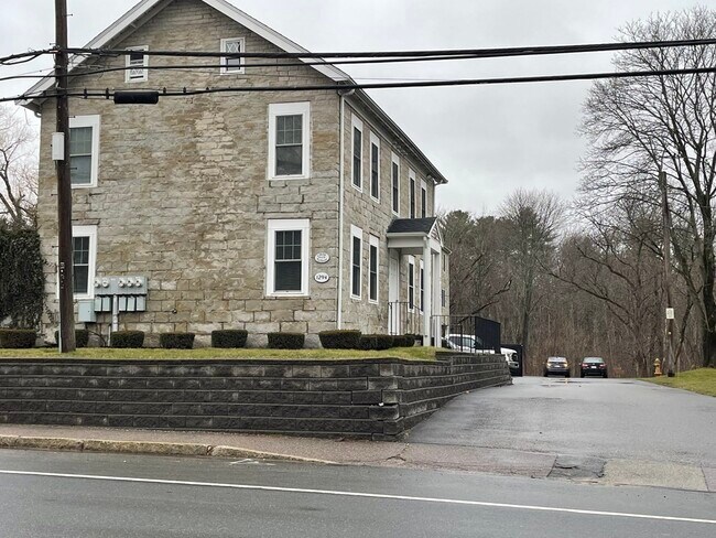 1294 Washington St in Weymouth, MA - Building Photo - Building Photo