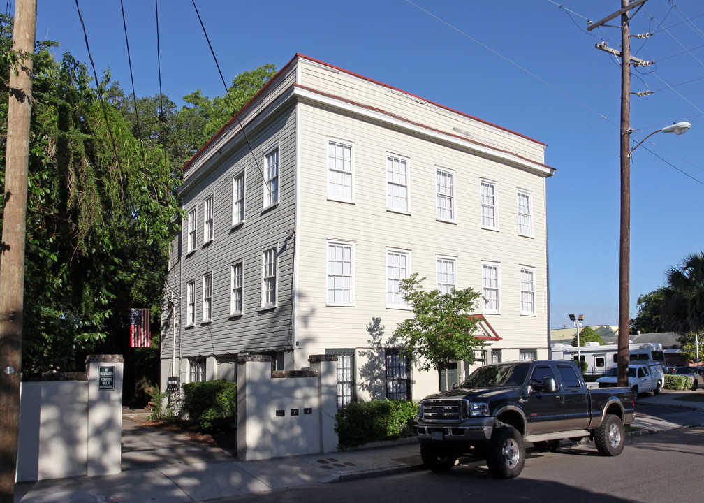 The Embassy in Charleston, SC - Building Photo