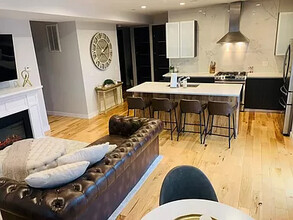 39 Lexington St, Unit uni4 2-bed 2-bath in Boston, MA - Building Photo - Building Photo