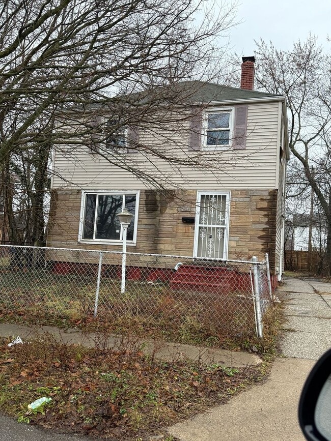 property at 3761 E 144th St