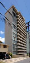 Victoria Plaza in Honolulu, HI - Building Photo - Building Photo