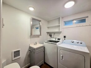 1121 Monitor Ave in Wenatchee, WA - Building Photo - Building Photo