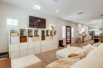 4427 Topaz St in Los Angeles, CA - Building Photo - Building Photo