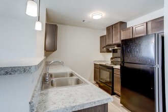 Ironwood Apartments in Lebanon, TN - Building Photo - Building Photo