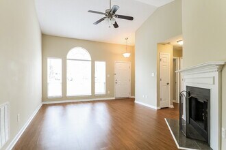 504 Heathwick Dr in Knightdale, NC - Foto de edificio - Building Photo