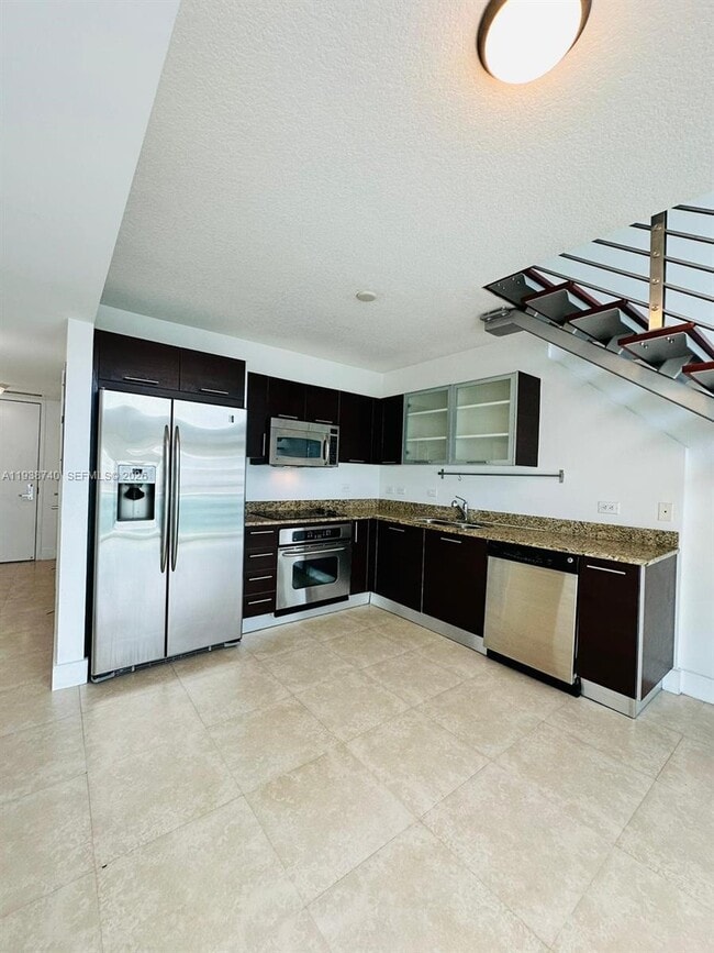 property at 41 SE 5th St