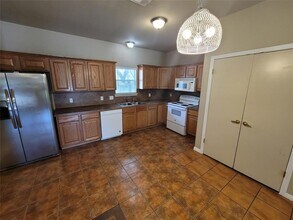 3304 Blumie St in Austin, TX - Building Photo - Building Photo