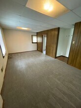 314 Nicollet Ave, Unit Upstairs in North Mankato, MN - Building Photo - Building Photo