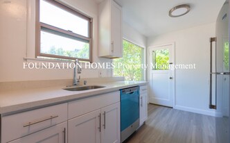 315 C St in San Rafael, CA - Building Photo