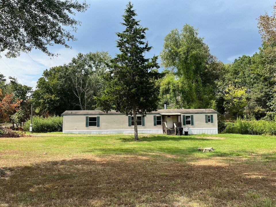 510 Lintwin Cir in Benton, LA - Building Photo