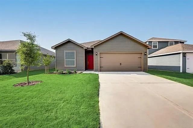 13613 Musselshell Dr in Ponder, TX - Building Photo - Building Photo