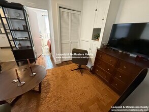 28 Myrtle St, Unit 6 in Boston, MA - Building Photo - Building Photo