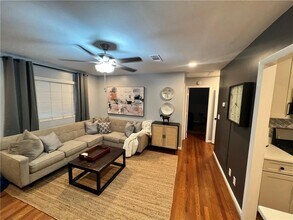 827 Durant Pl NE-Unit -6 in Atlanta, GA - Building Photo - Building Photo