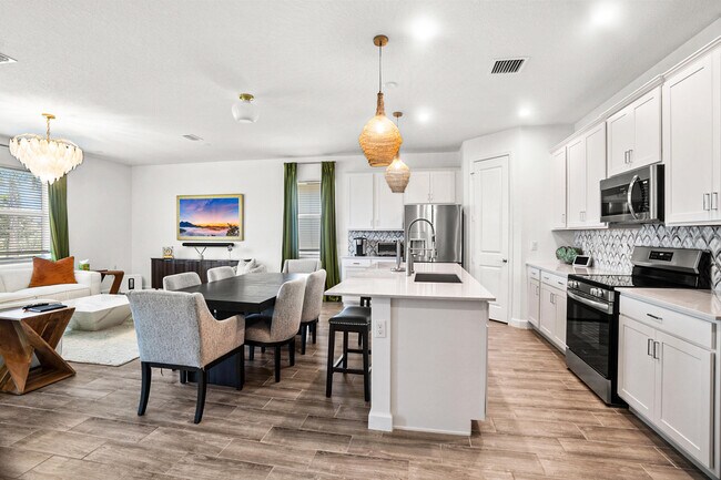 13421 Brotherhood Wy