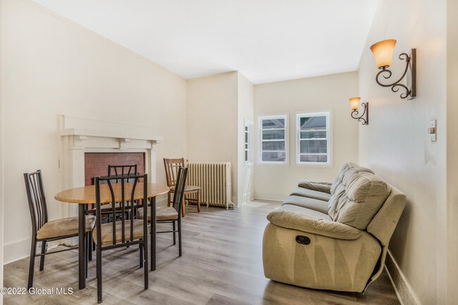 2209 15th St in Troy, NY - Building Photo - Building Photo