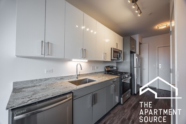 property at 2340 N California Ave