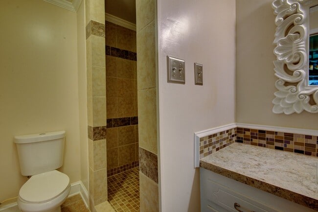 property at 6412 Tomahawk Ln