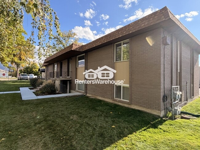 property at 473 N Main St