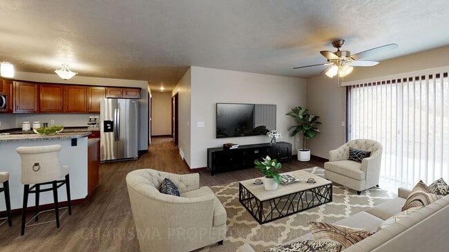 property at 1410 Kayla Pl
