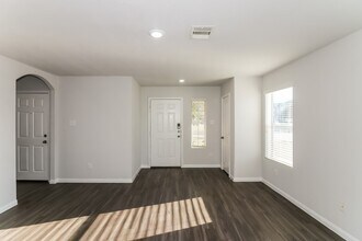 4323 Richmeadow Dr in Houston, TX - Foto de edificio - Building Photo