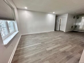 25 Jimal Dr in Middletown, NY - Foto de edificio - Building Photo