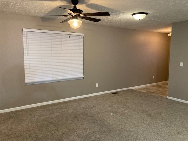 814 G Avenue Pl in Kearney, NE - Building Photo - Building Photo