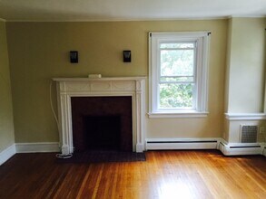 1600 N Broom St, Unit APT #3 in Wilmington, DE - Foto de edificio - Building Photo