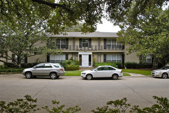 Walker Northwest Apartments in Dallas, TX - Building Photo - Building Photo