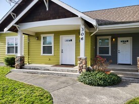 306 S Main St, Unit A1 in Coupeville, WA - Building Photo