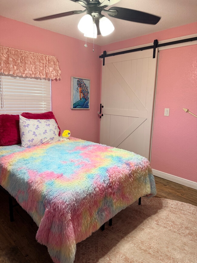 1210 40th Ave in Vero Beach, FL - Foto de edificio - Building Photo