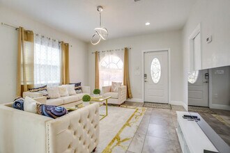 2601 NW 15th Ct in Fort Lauderdale, FL - Building Photo - Building Photo