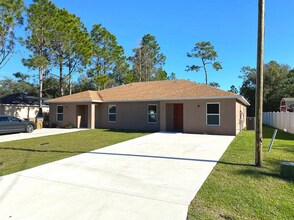 482 Martigues Dr in Kissimmee, FL - Building Photo - Building Photo