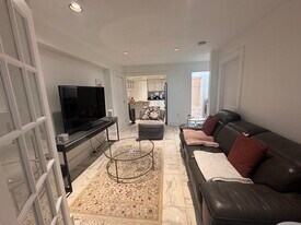 133 Commonwealth Ave, Unit 1 in Boston, MA - Building Photo