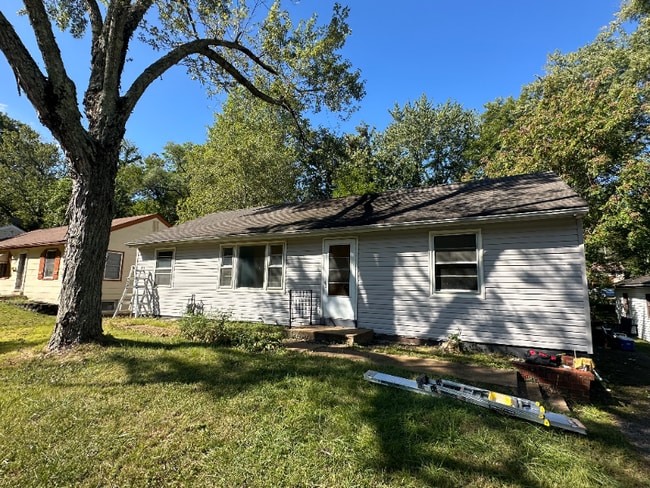 property at 239 S Marguerite Ave