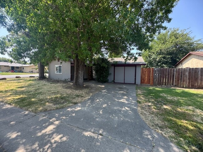 property at 737 Fremont Blvd