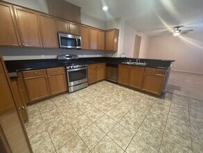 11809 Cumbre Ct in Atascadero, CA - Building Photo - Building Photo