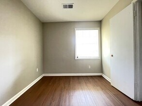 1590 Custer Dr in Southaven, MS - Building Photo - Building Photo