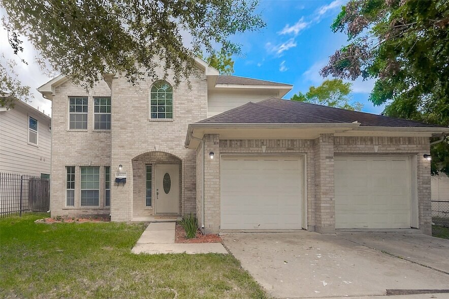6507 Sidney St, Unit 413 in Houston, TX - Building Photo
