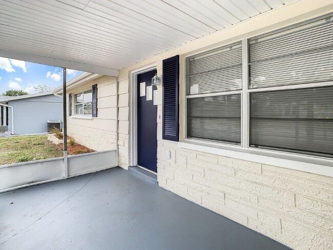 4850 Flora Ave in Holiday, FL - Building Photo - Building Photo