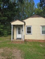 406 Birch St in Sanford, NC - Building Photo