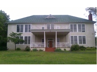 The Washington School in Washington, VA - Building Photo