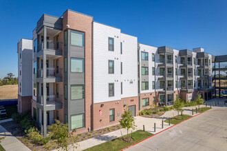 Lockwood on Buffalo Bayou in Houston, TX - Building Photo - Building Photo