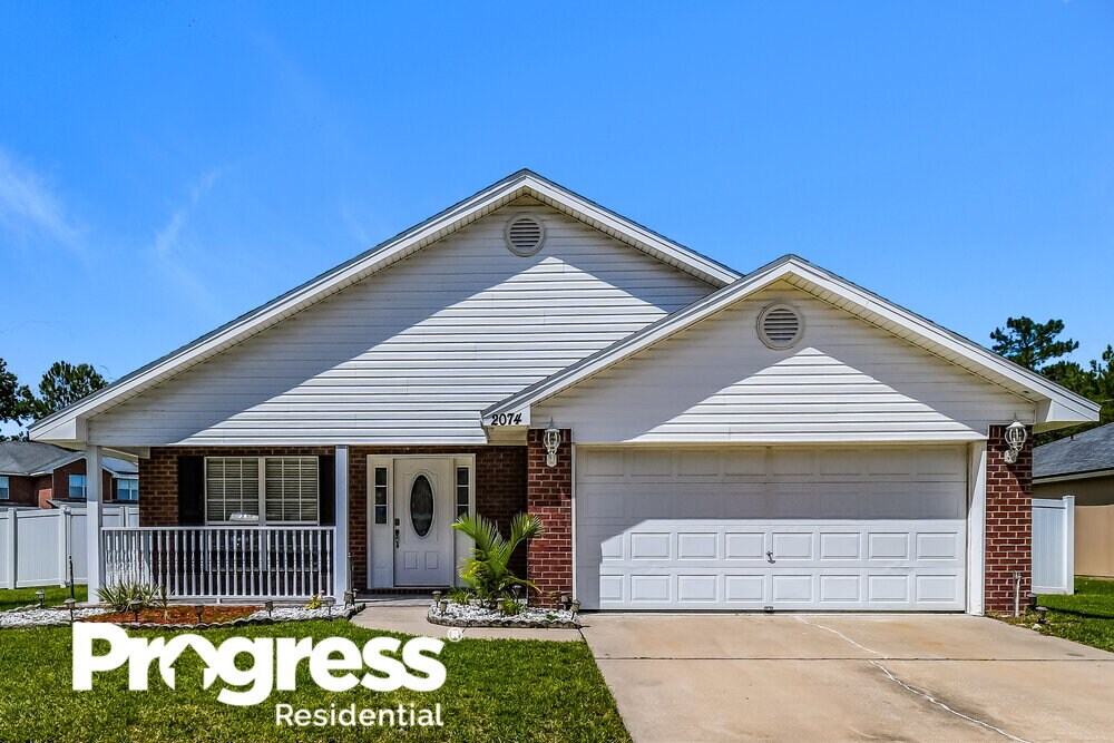 2074 Cherokee Cove Trail in Jacksonville, FL - Building Photo