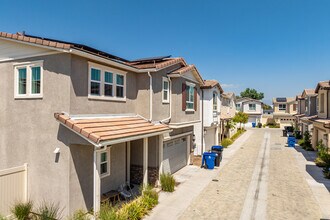 Corterra in Panorama City, CA - Building Photo - Building Photo