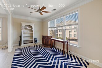 2244 Ashley Crossing Dr in Charleston, SC - Building Photo - Building Photo