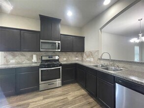 3703 Bright Moon Ct in Park Row, TX - Building Photo - Building Photo