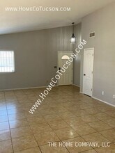 9640 E Mt Baldy Way in Tucson, AZ - Building Photo - Building Photo